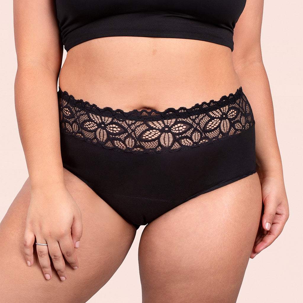 Taynie Deluxe ultra schwarz Curvy