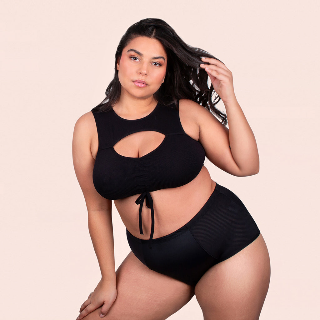 Highwaist ultra schwarz curvy