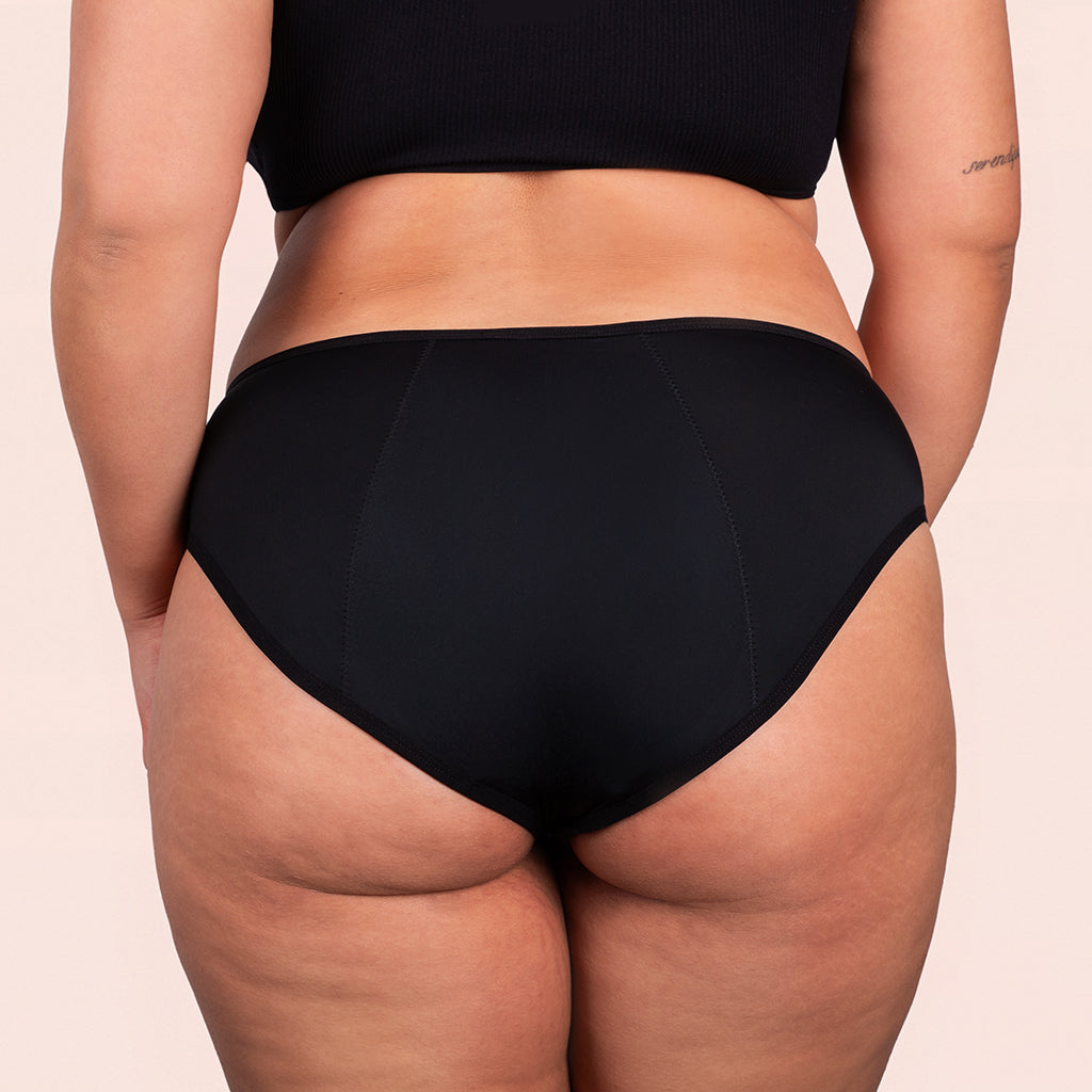 Taynie Woman ultra schwarz curvy 